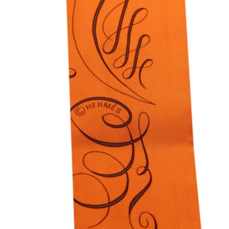Hermes Twilly Exercice Pour Foumer la Reach Out Scarf Orange Silk — view 3