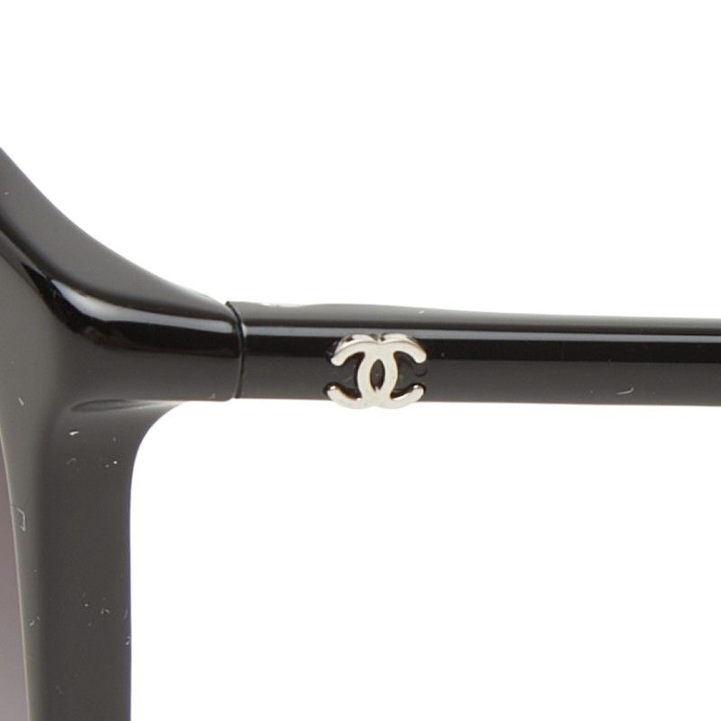 Chanel CC Logo Sunglasses Black Acetate Eyewear — view 5