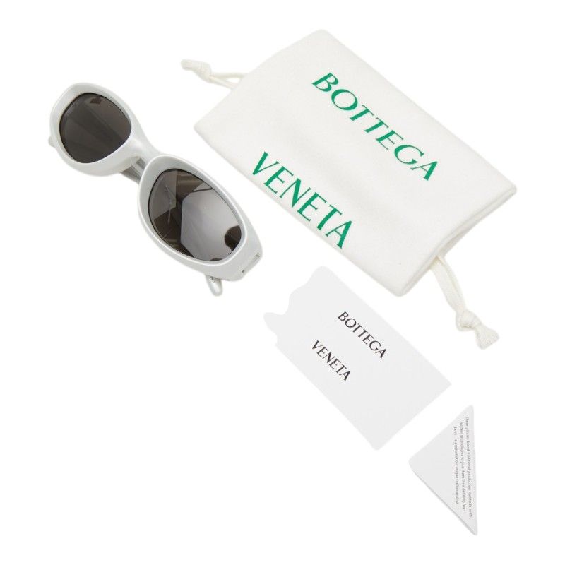 Bottega Veneta Logo Oval Eyewear — view 9