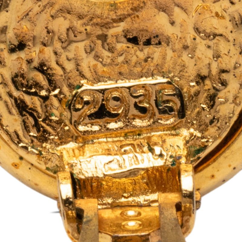 Chanel CC Logo Vintage Round Earrings Gold Plated — view 3