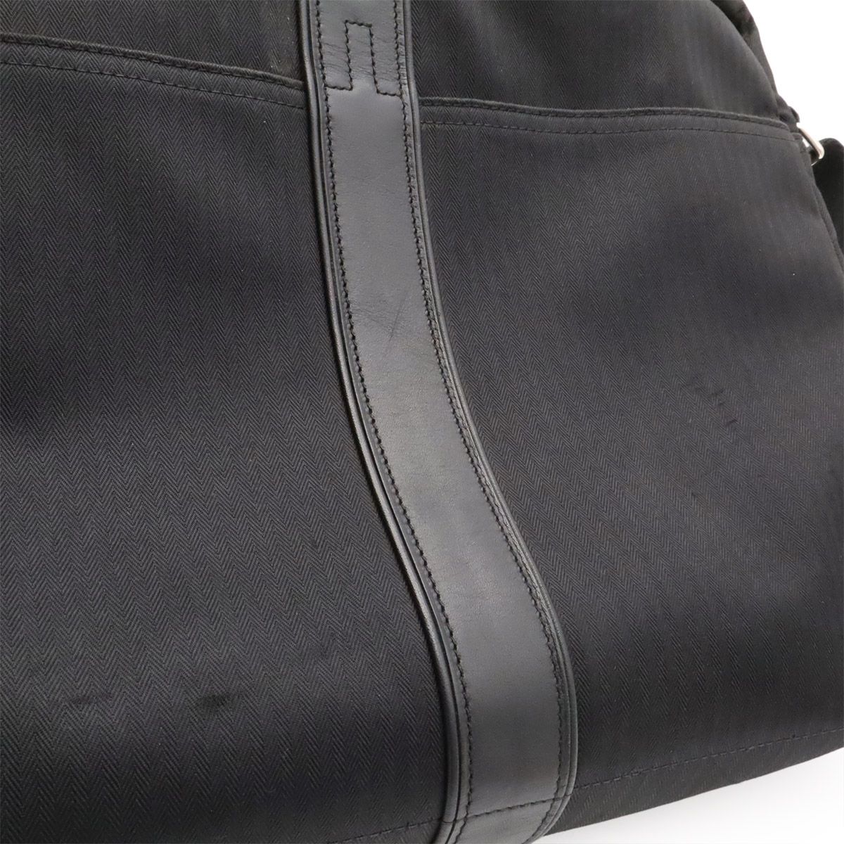 Hermes Acapulco Besace MM Shoulder Bag Crossbody Nylon Leather Black — view 9