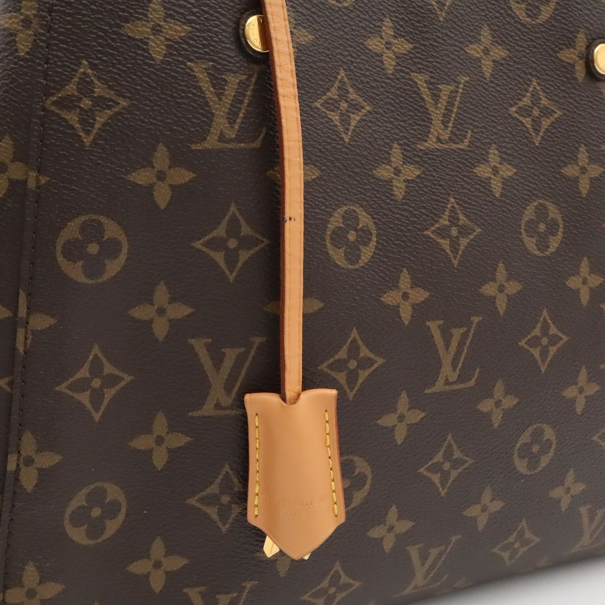 Louis Vuitton Monogram Montaigne MM 2-Way Shoulder — view 9