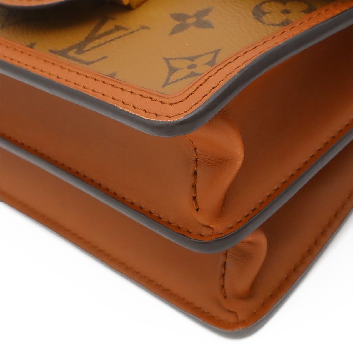 Louis Vuitton Monogram Reverse Dauphine MM Shoulder — view 3