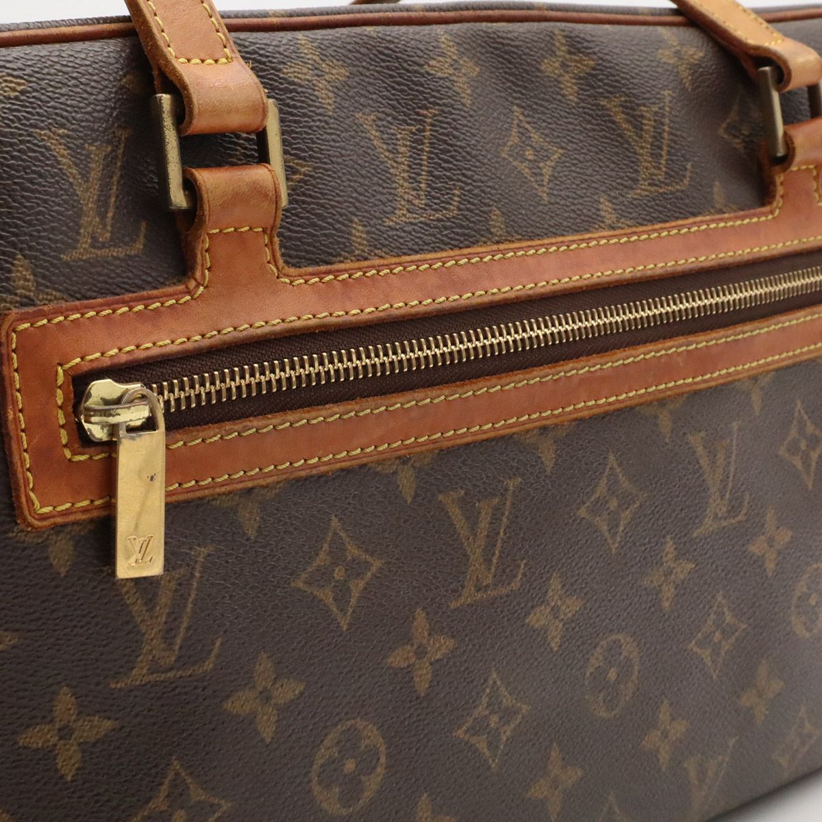 Louis Vuitton Monogram City GM Shoulder — view 6