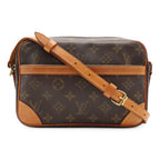 Louis Vuitton Monogram Trocadero 23 Shoulder Bag Crossbody Pochette