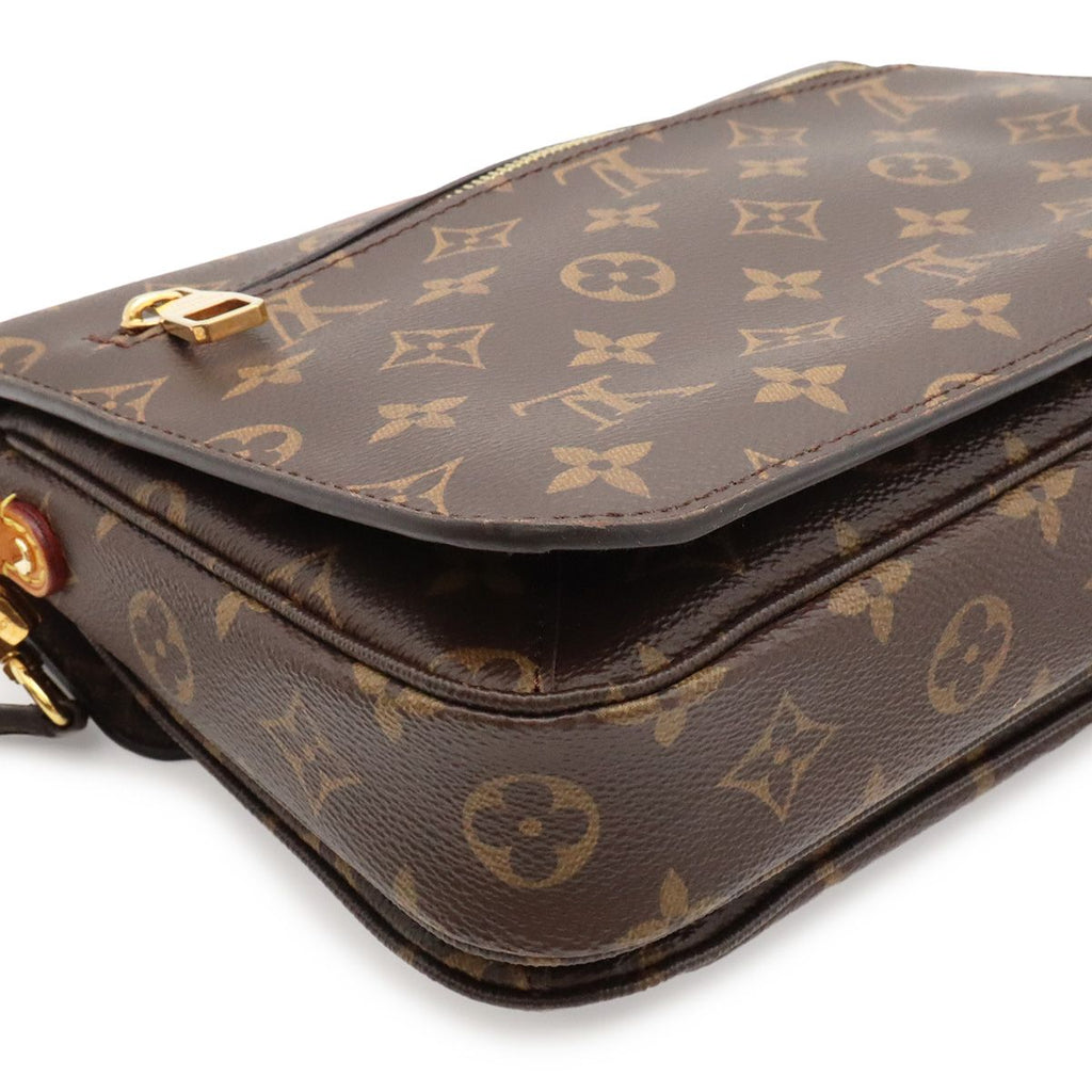 Louis Vuitton Monogram Pochette Metis MM 2-Way Shoulder Bag Clutch — view 3