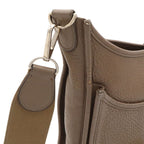 Hermes Evelyne 3 III GM Shoulder Bag Crossbody Togo Leather Etoupe Gray Silver — view 4