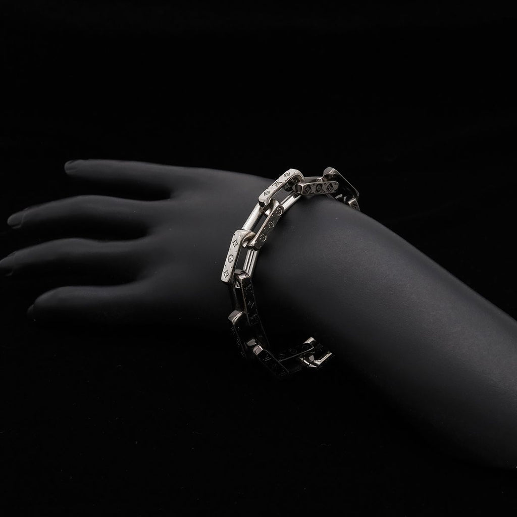 Louis Vuitton Bracelet Chain Monogram Collier Metal Silver — view 6