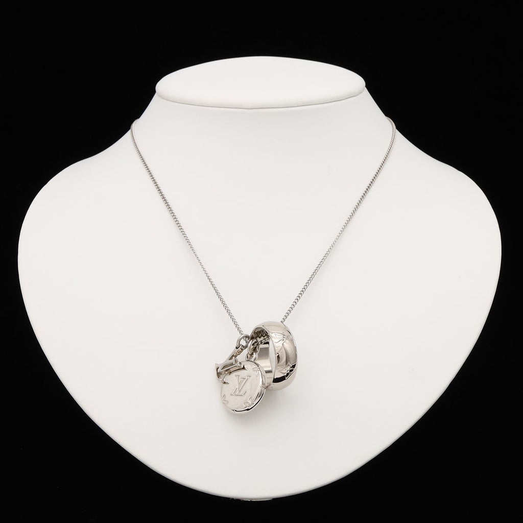 Louis Vuitton Ring Necklace Monogram Pendant Logo Charm Silver — view 6