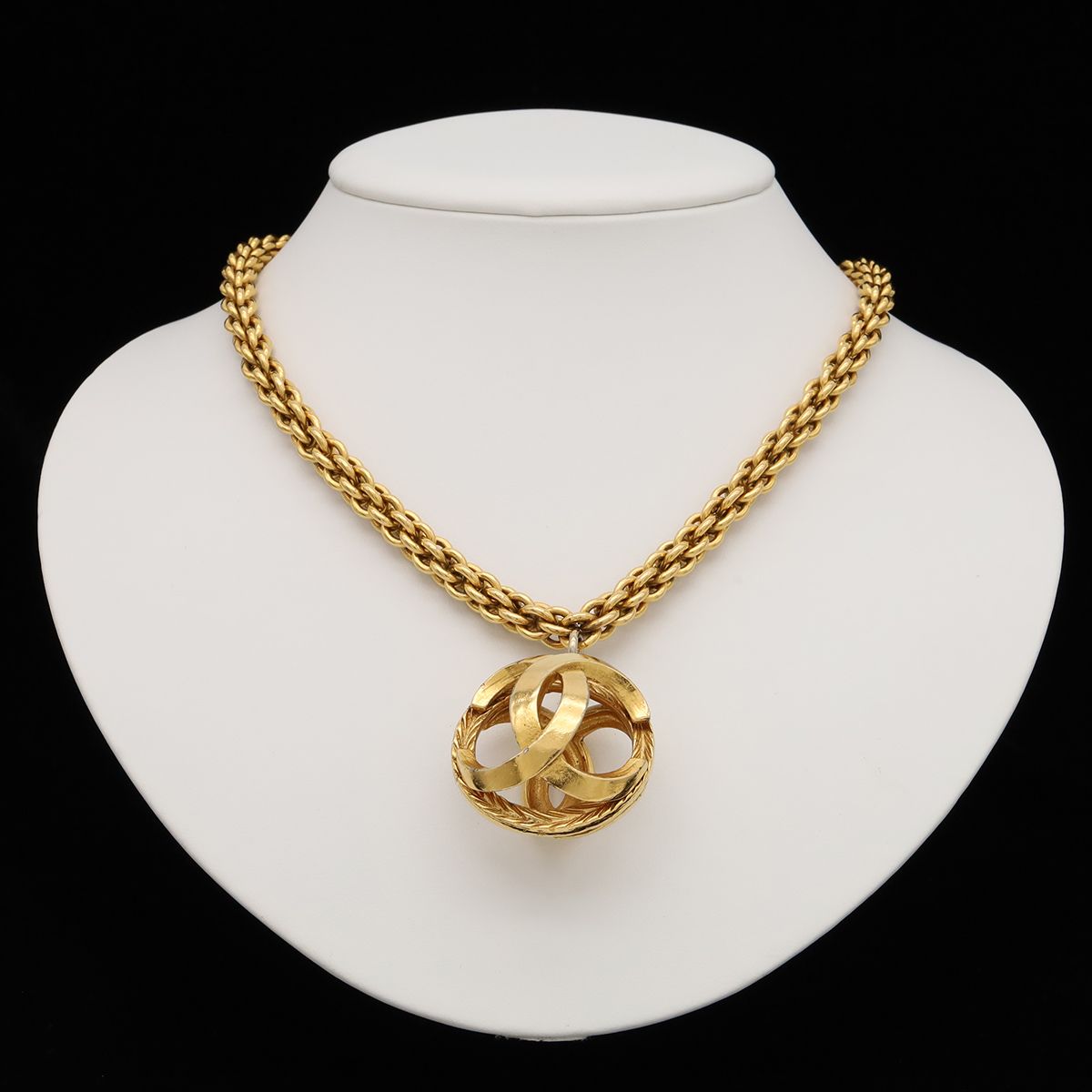 Chanel CC Logo CC Mark Watermark Ball Chain Pendant Gold Plated — view 6