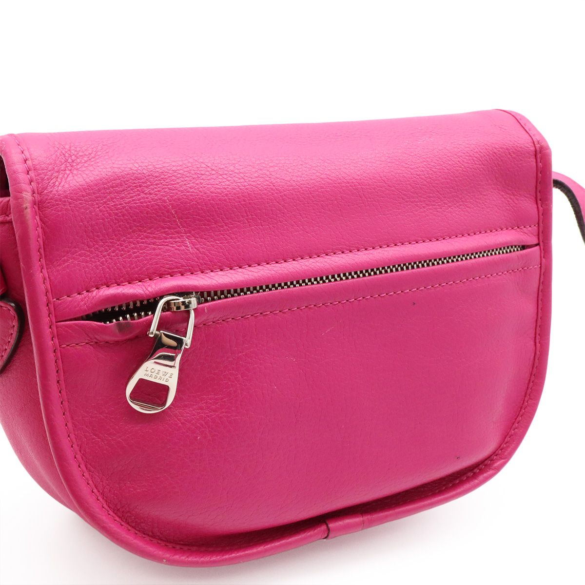 Loewe Heritage Logo Shoulder Bag Pochette Crossbody Leather Pink Gold 377.79.753 — view 7
