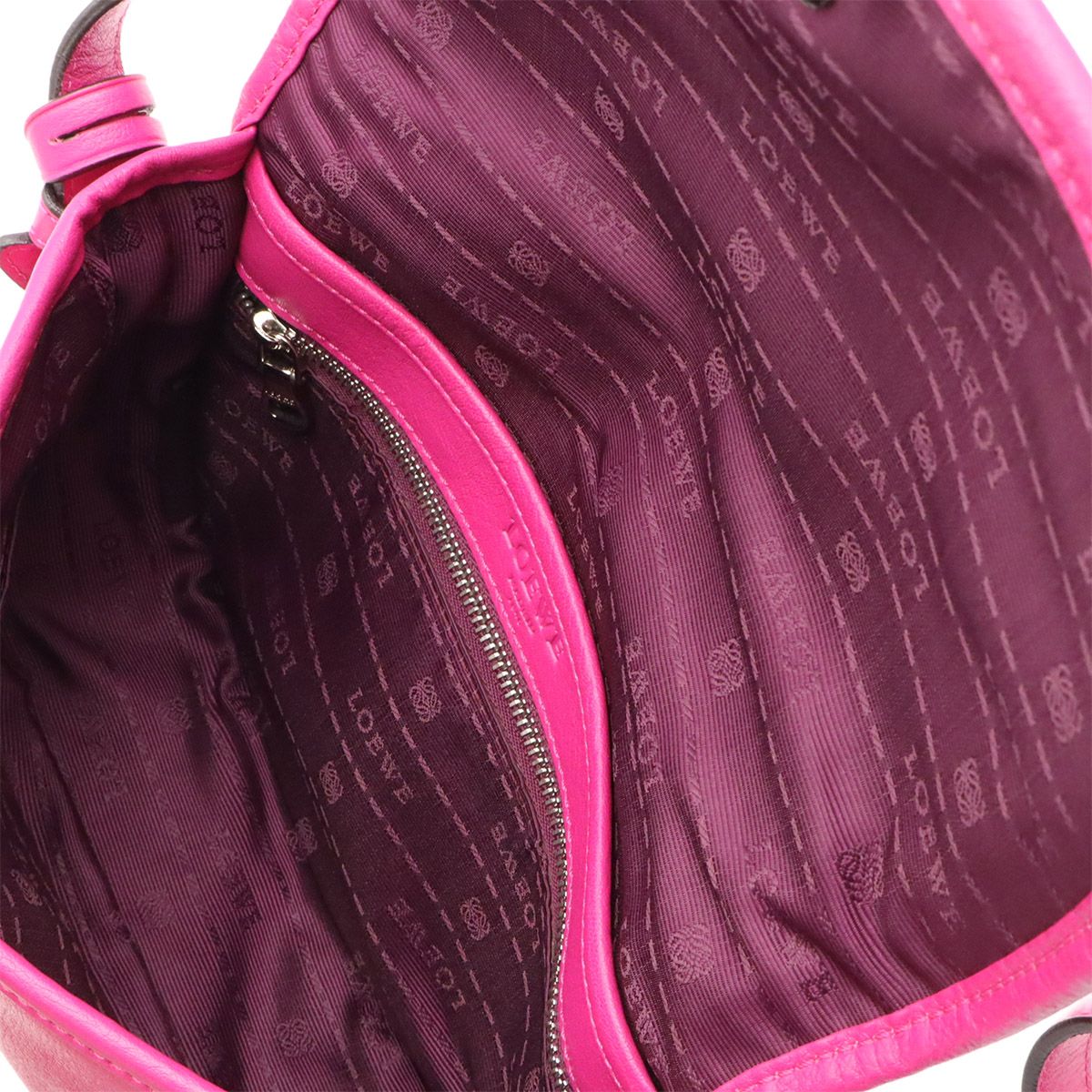 Loewe Heritage Logo Shoulder Bag Pochette Crossbody Leather Pink Gold 377.79.753 — view 8