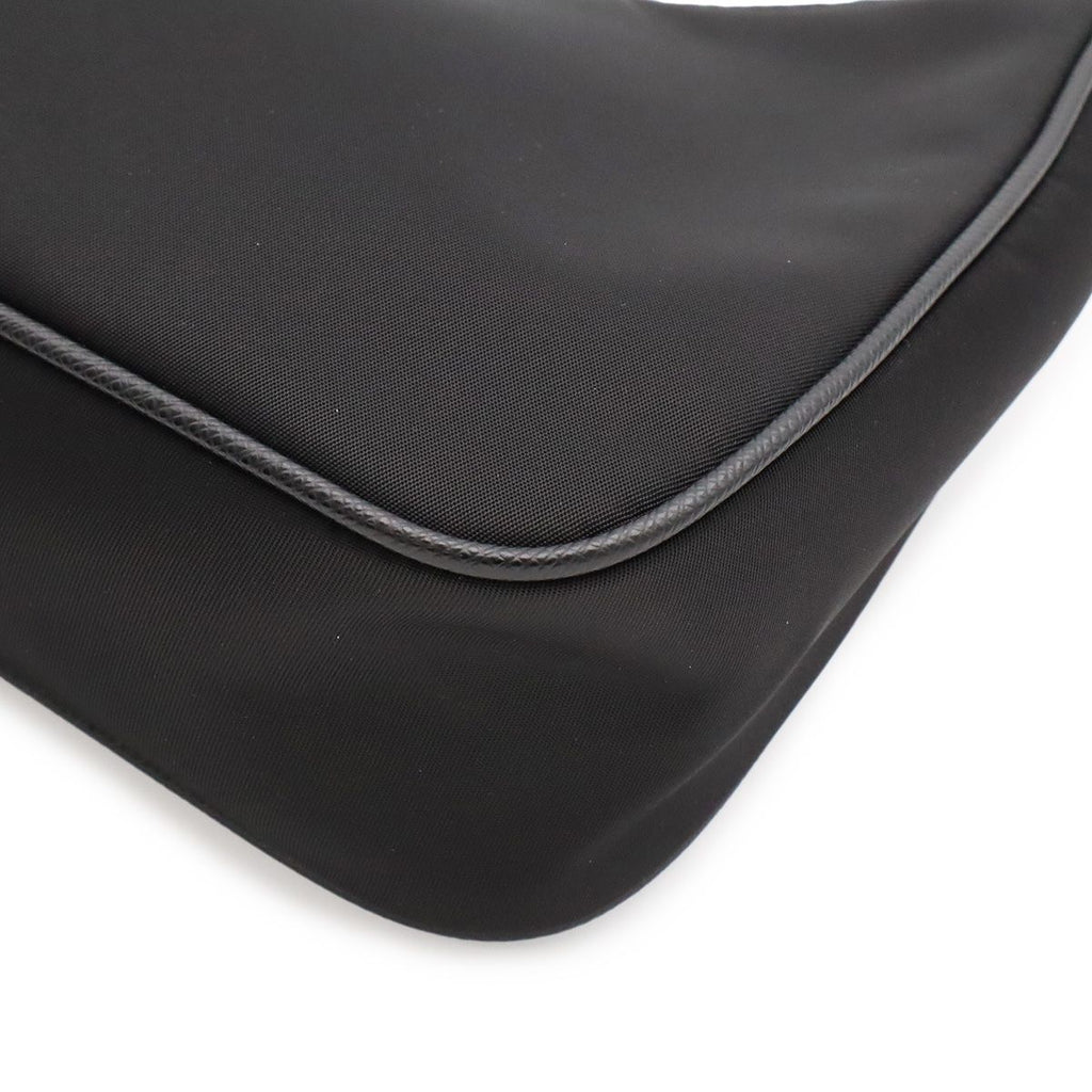 Prada Triangle Logo Re Edition Mini Bag Pouch Nylon Nero Black Silver — view 3