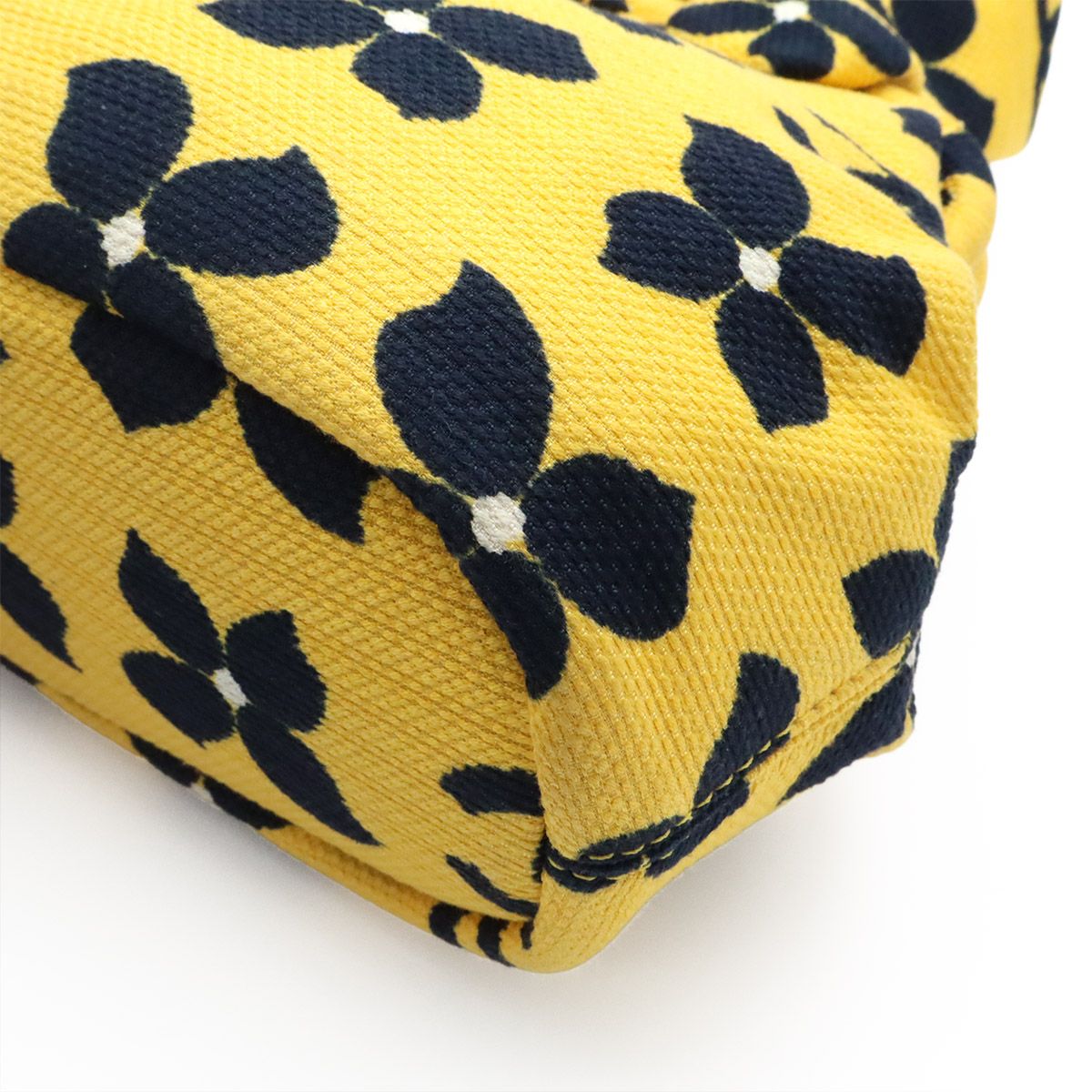 Chanel CC Logo Flower Floral Pattern Handbag Kiss Lock Canvas Yellow Black — view 3