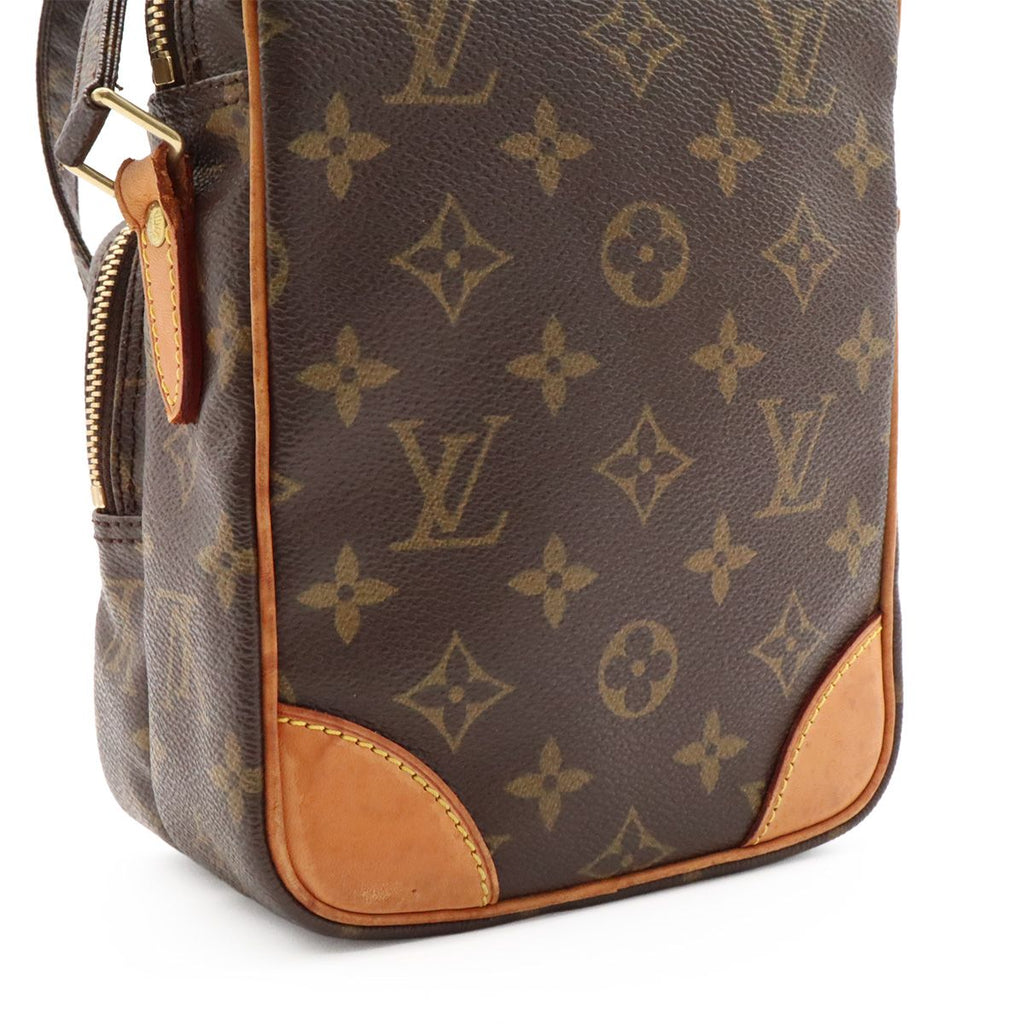 Louis Vuitton Monogram Amazon Shoulder Bag Pochette — view 6