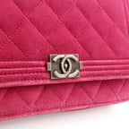 Chanel Boy Quilted CC Logo Chain Wallet Shoulder Bag Crossbody Velour Leather — view 4