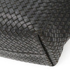 Bottega Veneta Intrecciato Cava MM Tote Leather Black Pouch Out of Stock — view 3