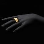 Louis Vuitton Signet Ring Monogram L Gold Plated — view 6