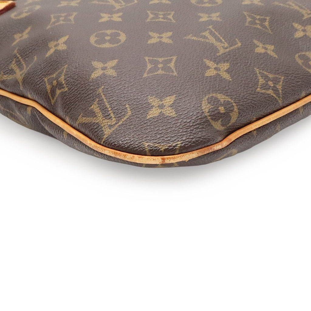 Louis Vuitton Monogram Pochette Bosfall Shoulder — view 3