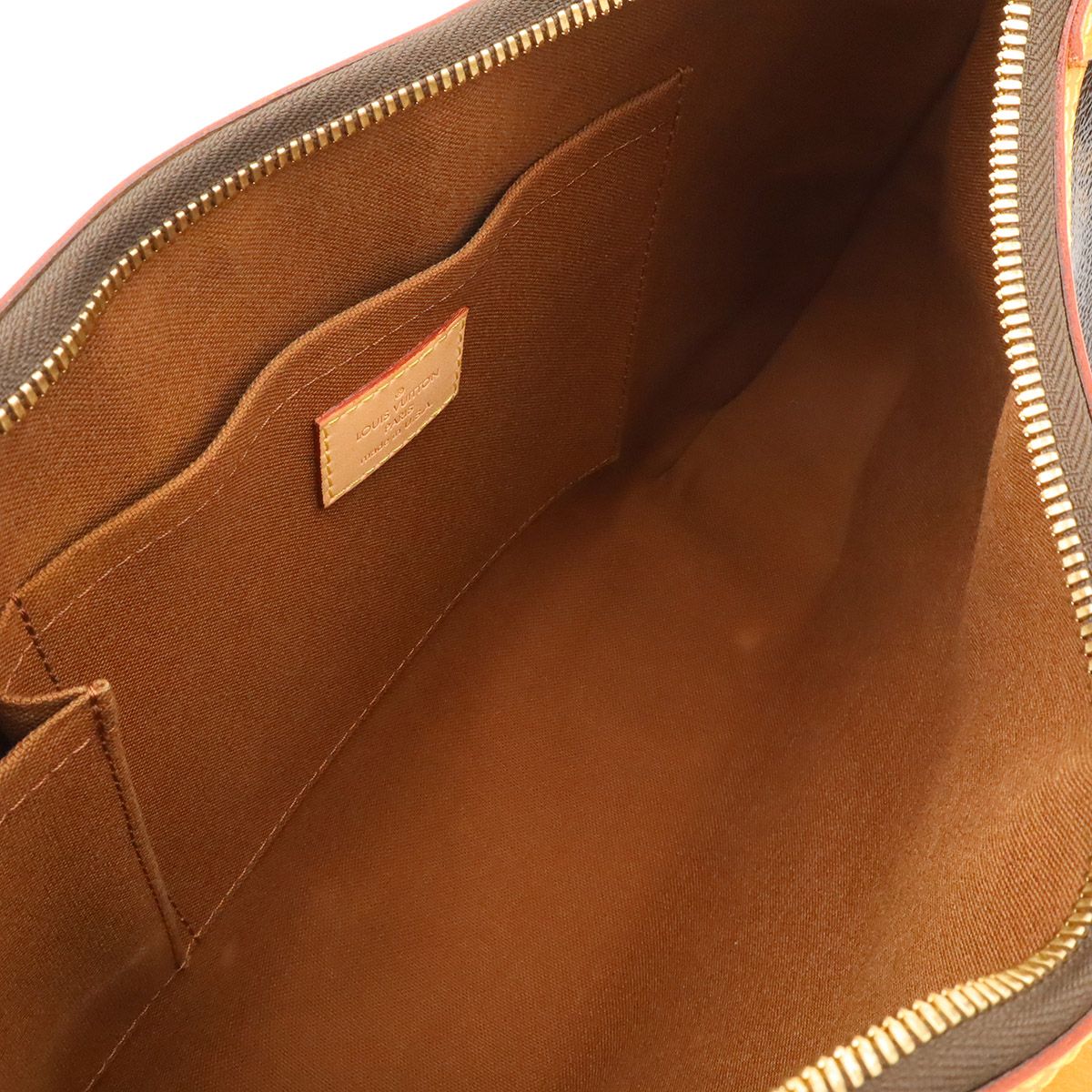 Louis Vuitton Monogram Thames GM Shoulder — view 6
