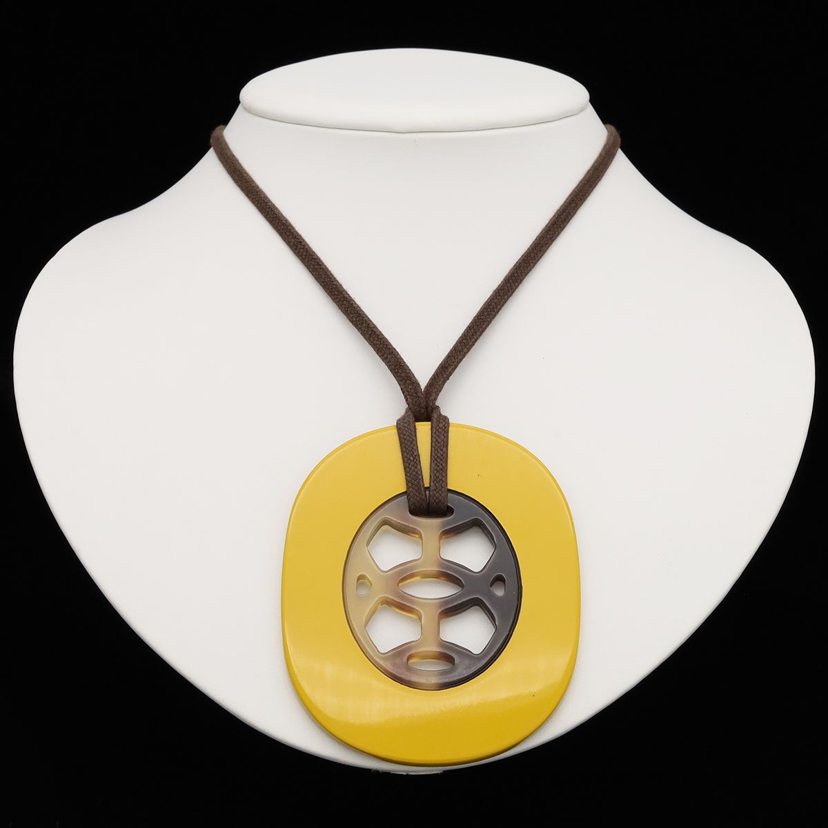 Hermes Lift PM Pendant Buffalo Horn Lacquer Yellow Brown — view 6