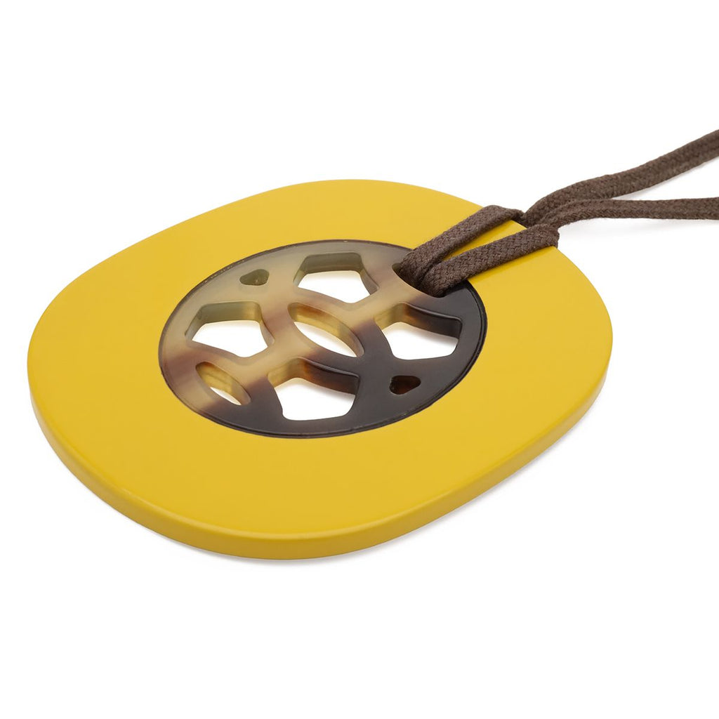 Hermes Lift PM Pendant Buffalo Horn Lacquer Yellow Brown — view 3