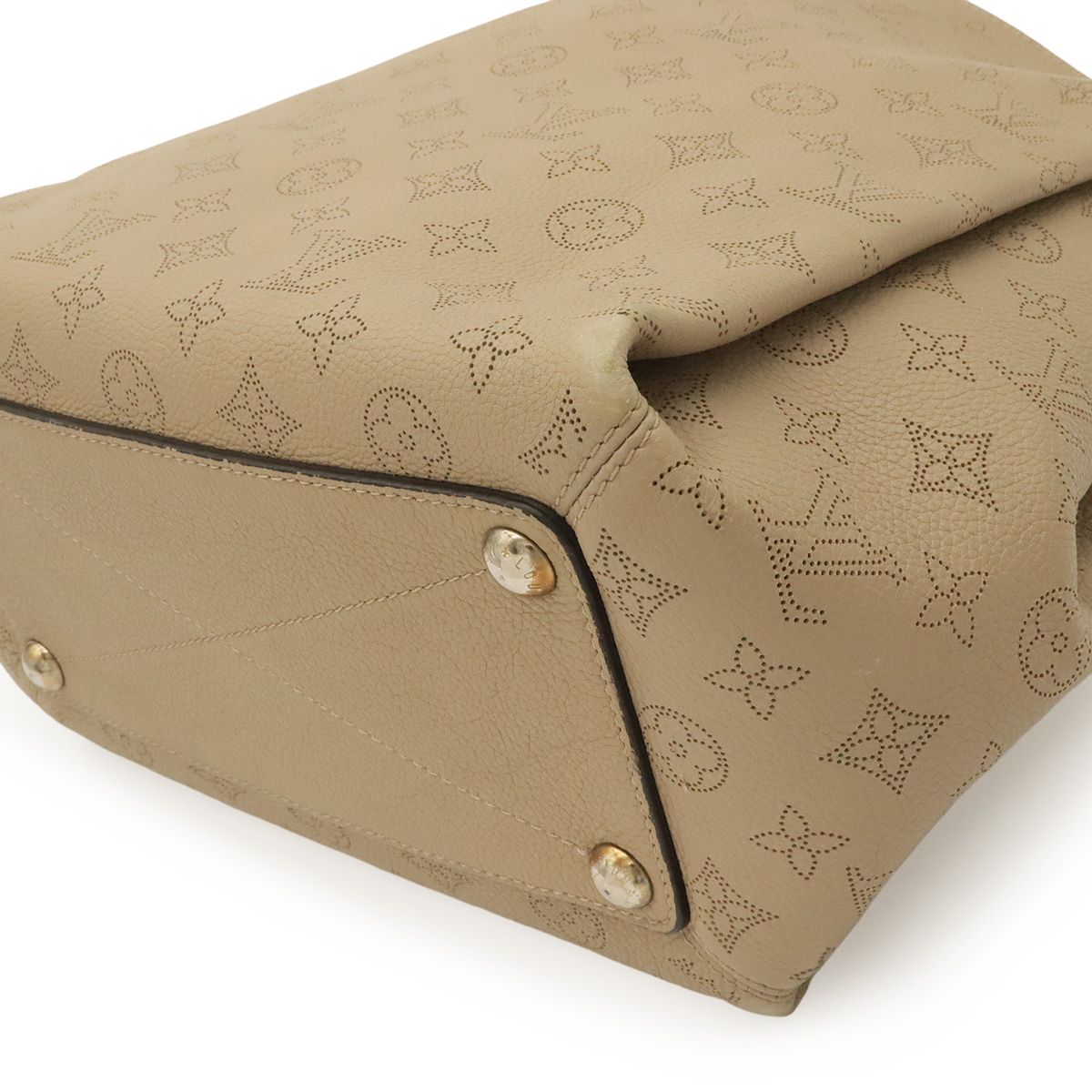 Louis Vuitton Mahina Babylon PM Shoulder Bag 2-Way Leather Gale Pink Beige — view 3