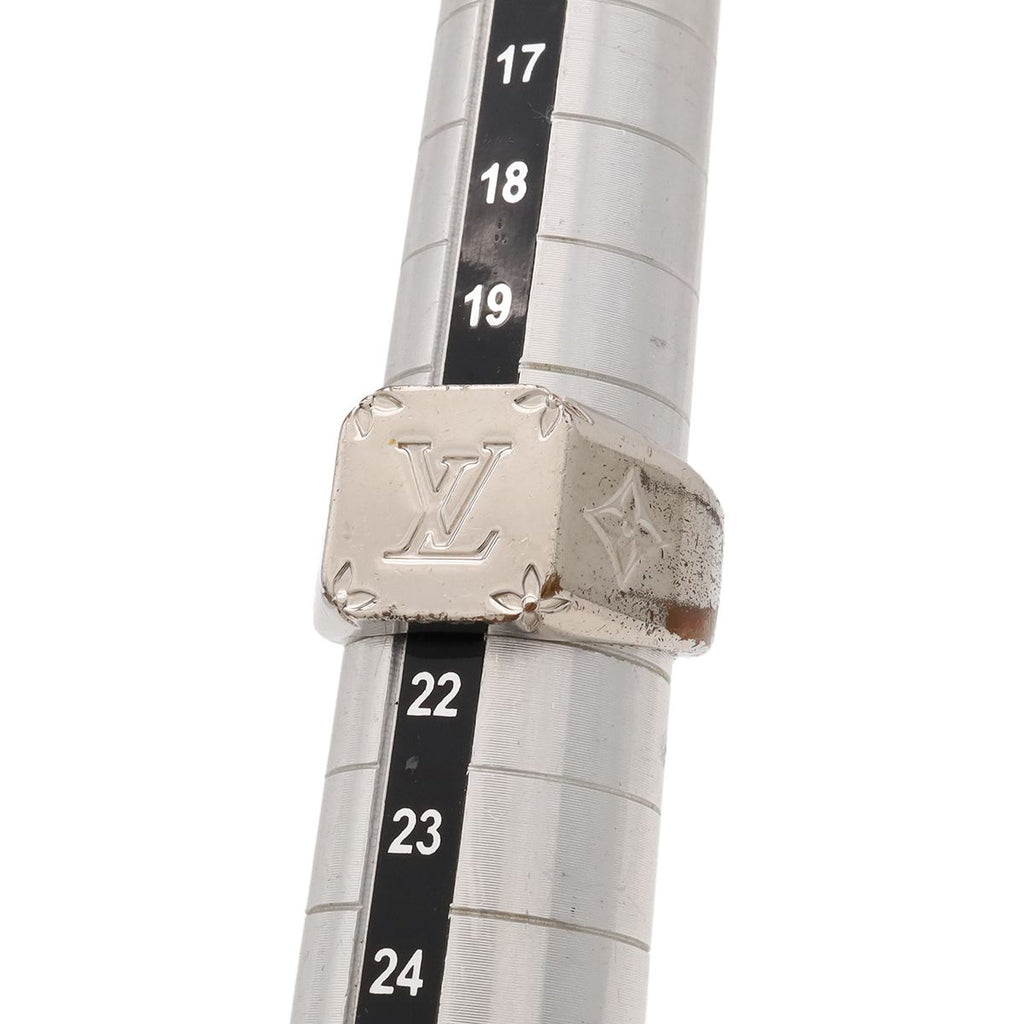 Louis Vuitton Signet Ring Monogram Metal Silver — view 6