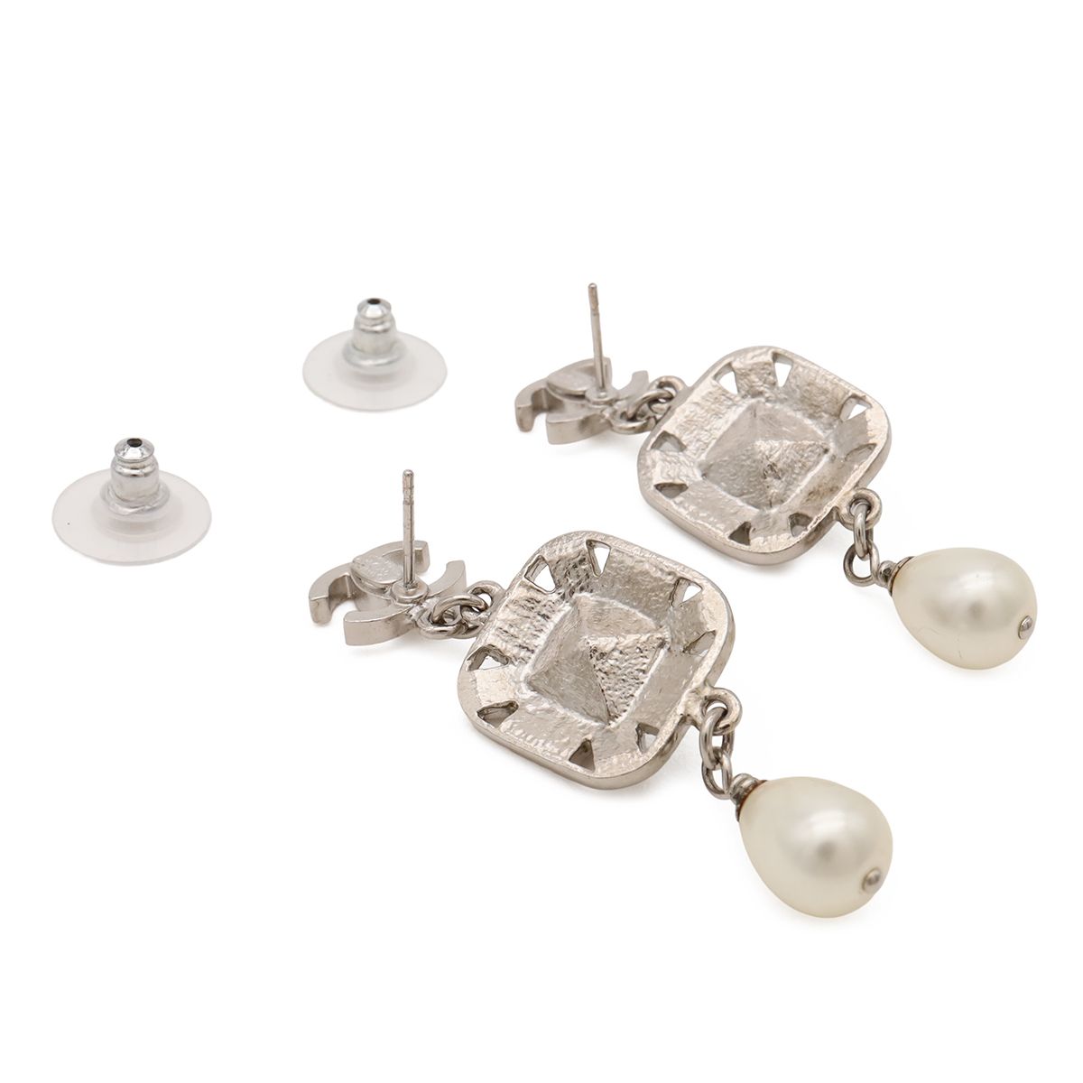Chanel CC Logo Bijou Pearl Earrings Swing Metal Faux Silver White — view 3