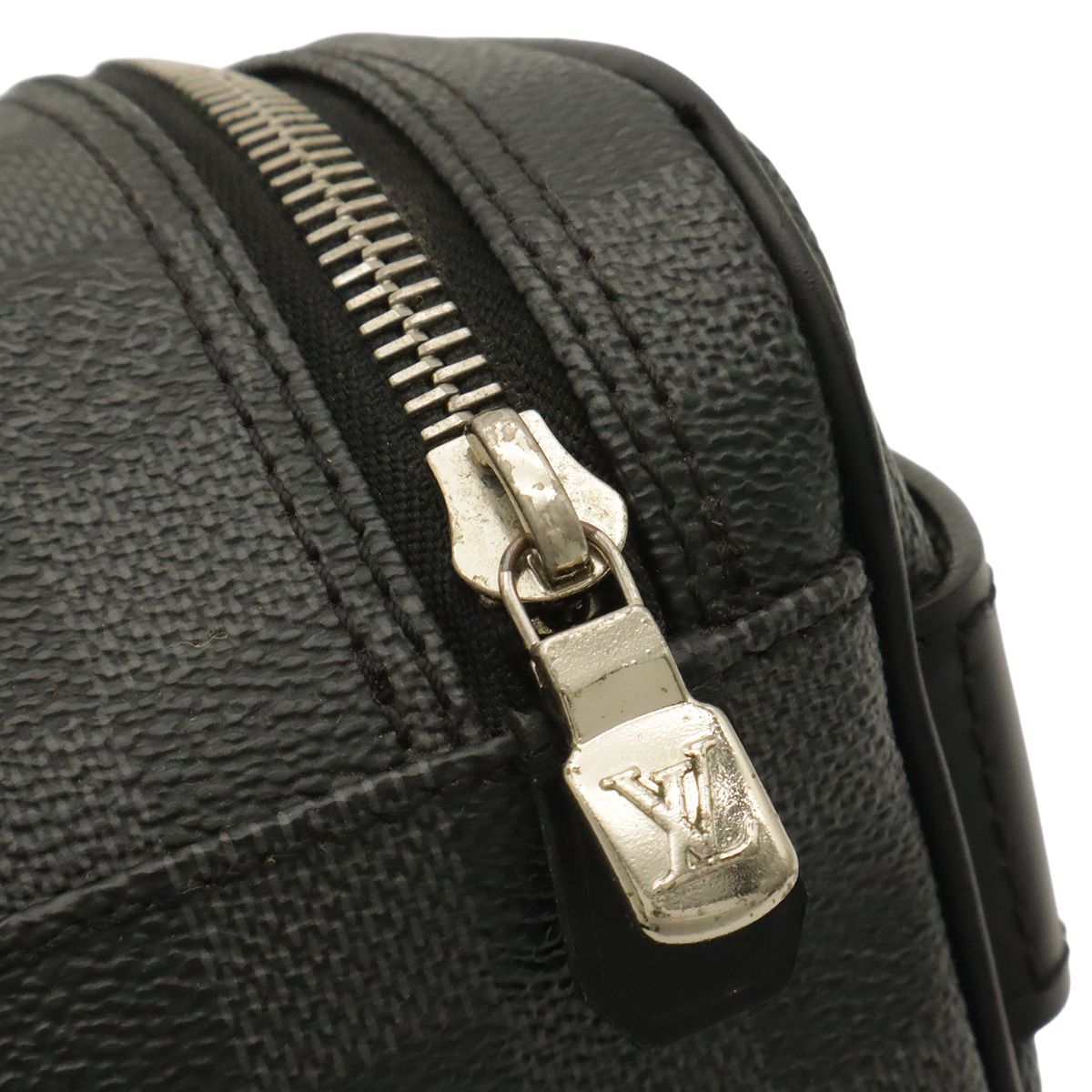 Louis Vuitton Damier Graphite Toilet Pouch Travel Clutch Handbag — view 5