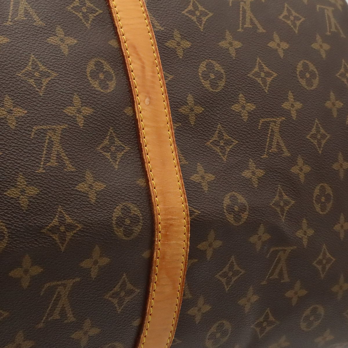 Louis Vuitton Monogram Keepall 55 Boston Bag Purse — view 9