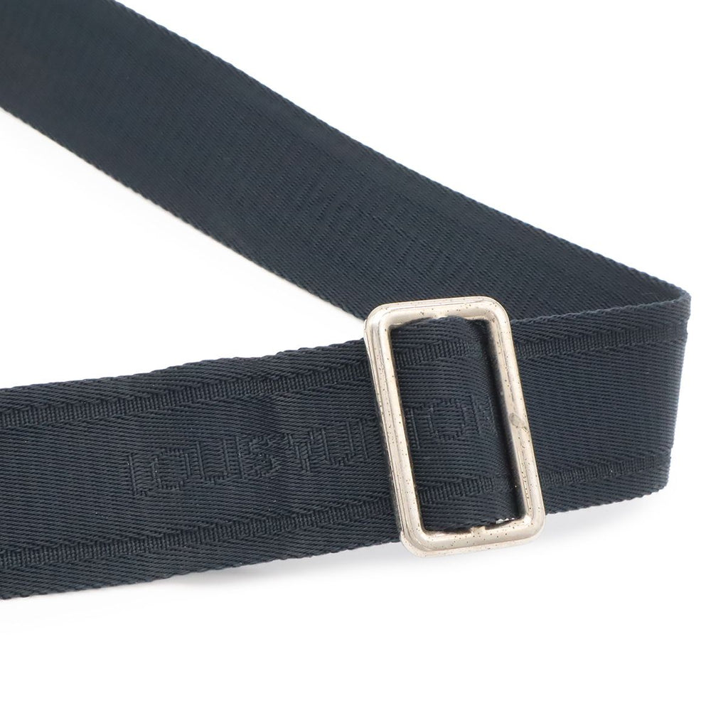 Louis Vuitton Taiga Sasha Shoulder Bag Crossbody No Gusset Boreal Navy Silver — view 5