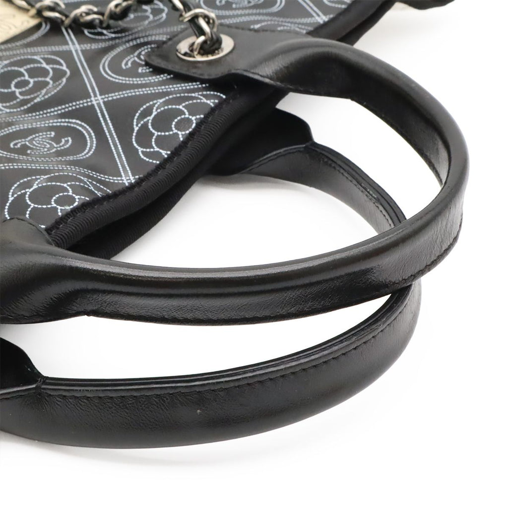 Chanel Camellia CC Logo Large Shopping Tote 2-Way Chain Shoulder Bag Black Beige — view 4