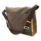 Louis Vuitton Damier Geant Messager Shoulder Bag Crossbody Tail — view 2