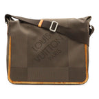 Louis Vuitton Damier Geant Messager Shoulder Bag Crossbody Tail