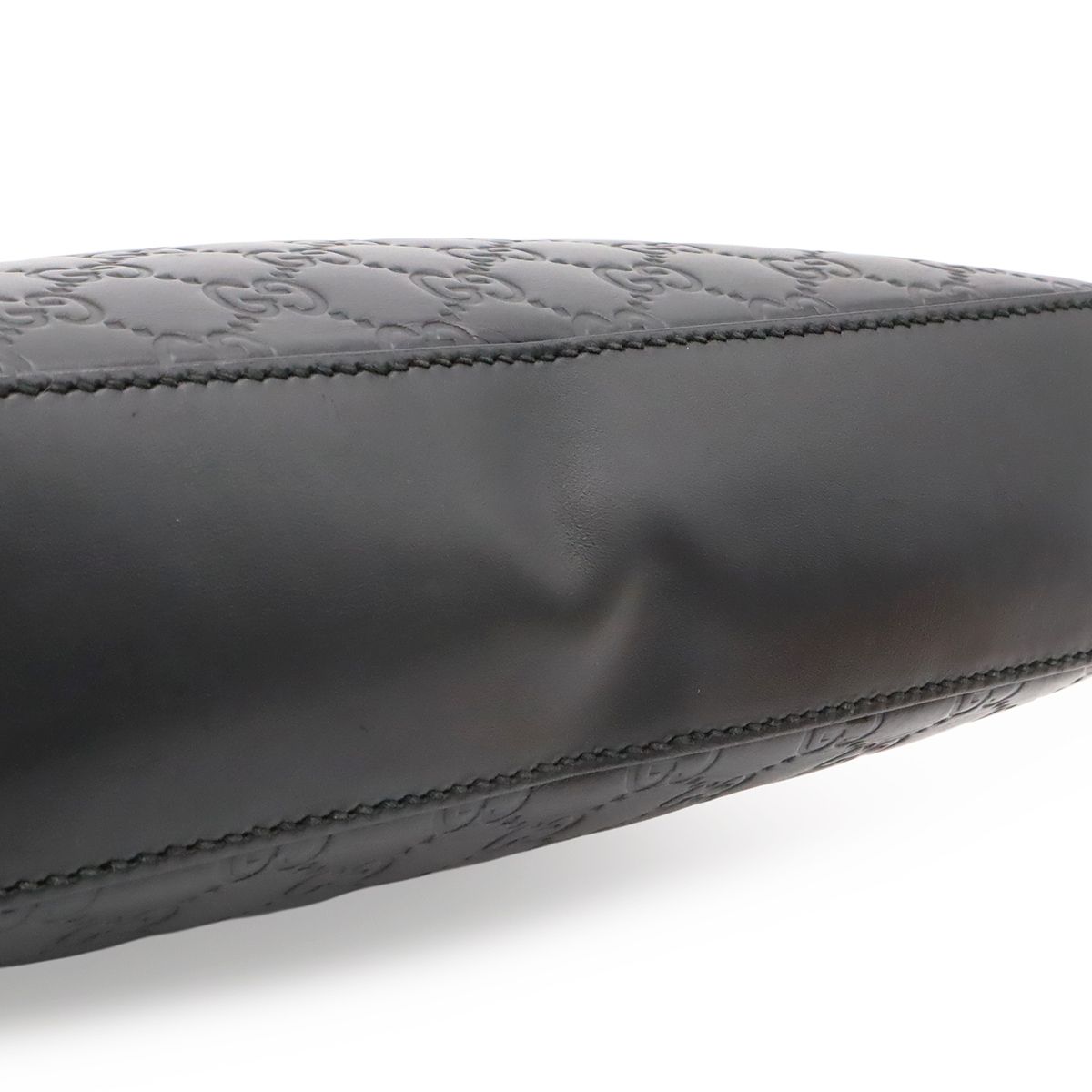 Gucci Guccissima Clutch Leather Black Silver — view 9
