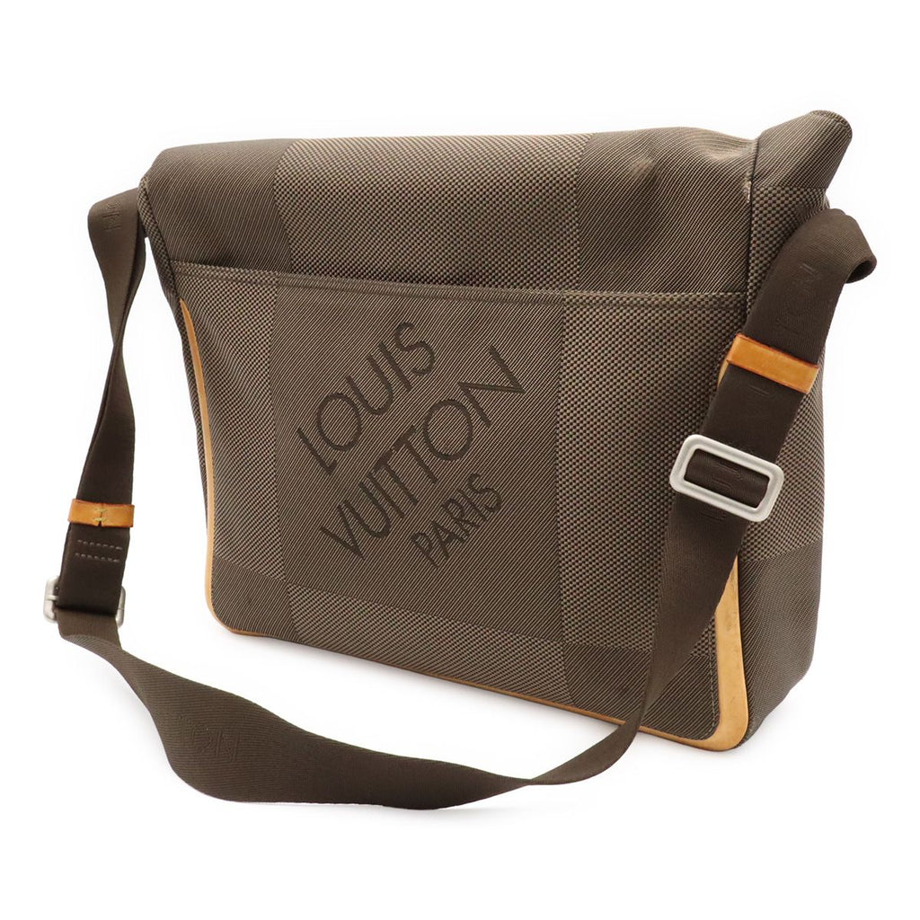 Louis Vuitton Damier Geant Messager Shoulder Bag Crossbody Tail — view 2