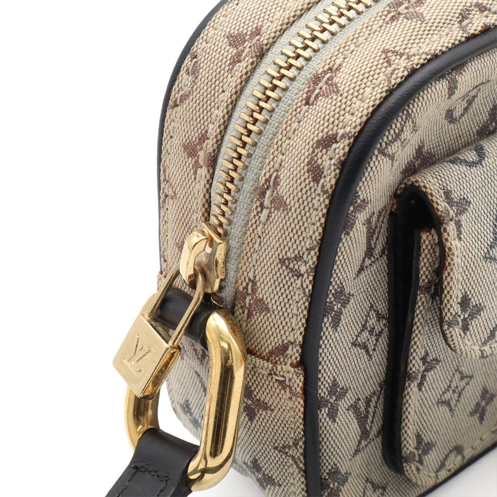 Louis Vuitton Monogram Mini Juliette MM Shoulder Bag Pochette Crossbody Canvas — view 5