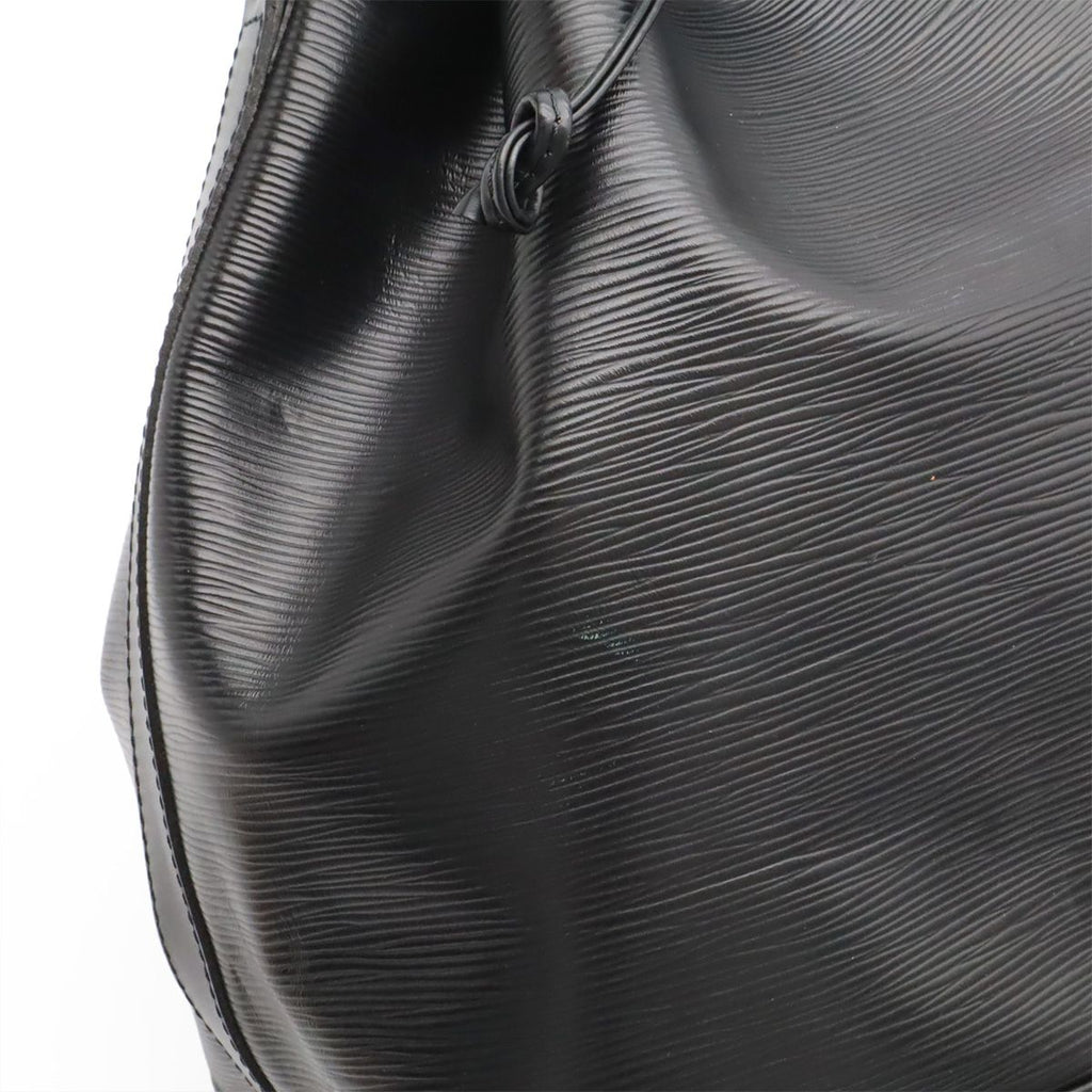 Louis Vuitton Epi Noe Shoulder Bag Drawstring Noir Black Gold — view 8