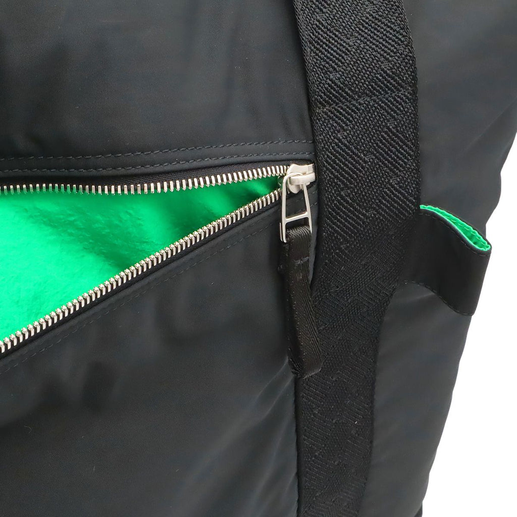 Bottega Veneta Boston Bag 2-Way Nylon Black Green — view 8