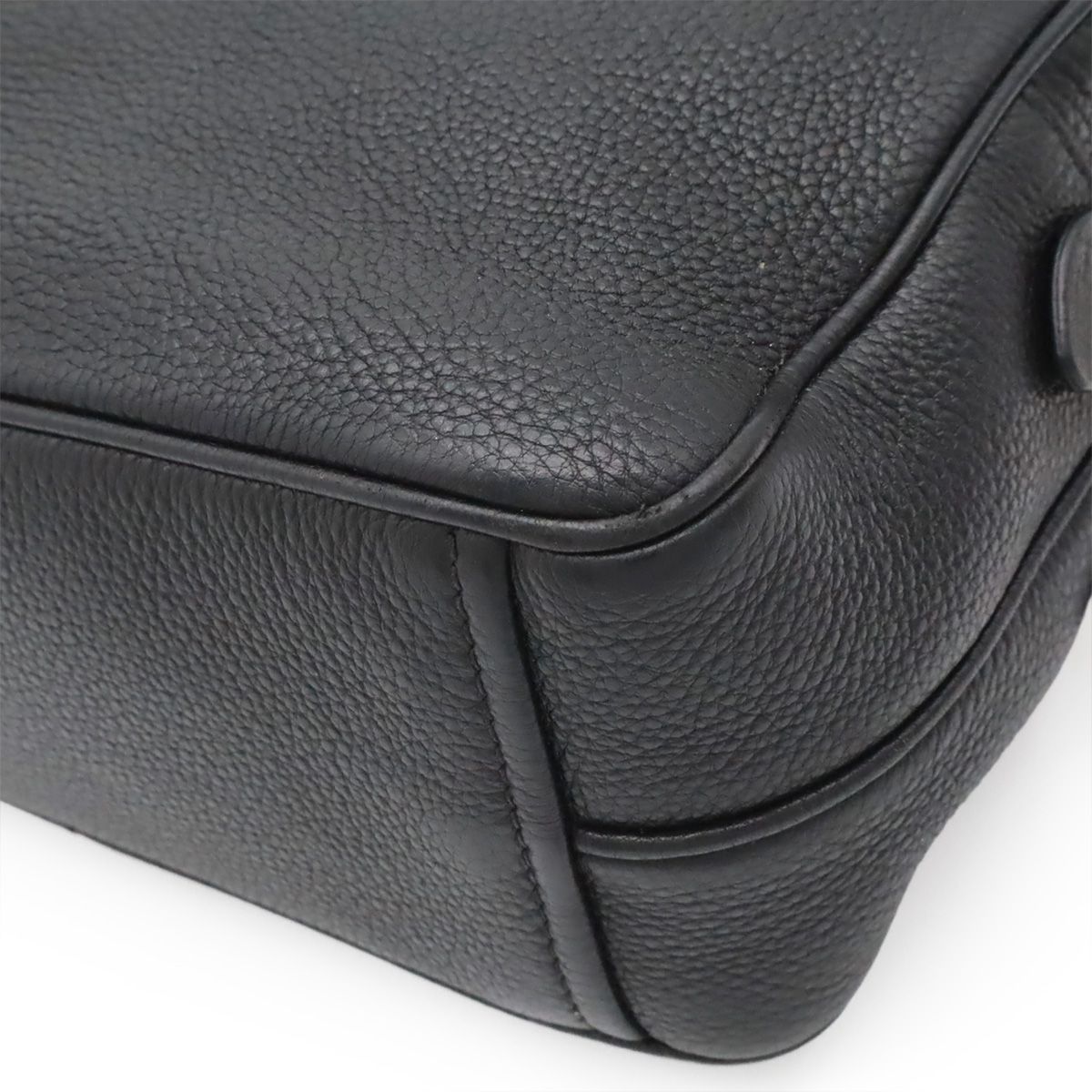 Prada Vitello Daino Logo Shoulder Bag Striped 2-Way Clutch Leather Nero Black — view 3