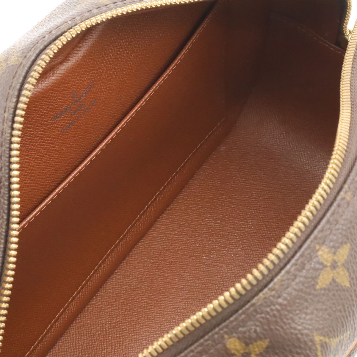 Louis Vuitton Monogram Cite MM Shoulder — view 6