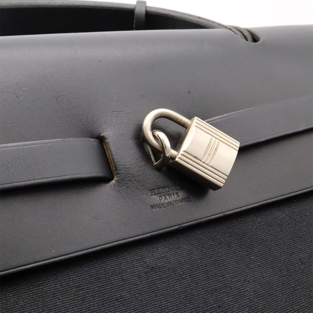 Hermes Herbag MM 2-Way Shoulder Bag Toile Officier Canvas Black — view 5