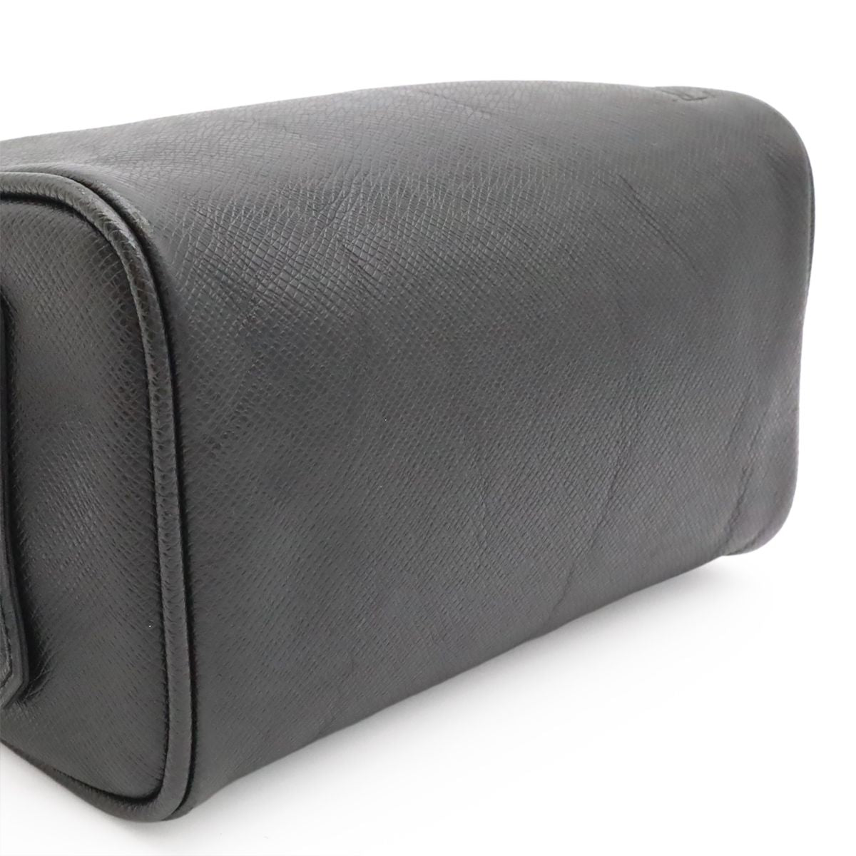 Louis Vuitton Taiga Trousse Yvan Clutch Pouch Leather Ardoise Black — view 9