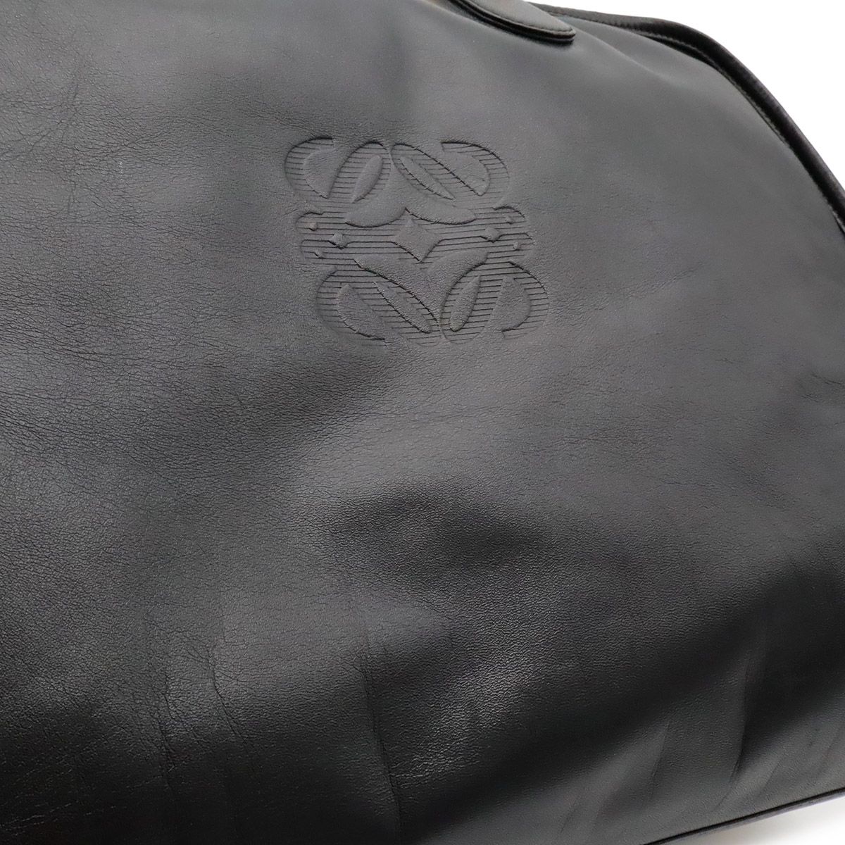 Loewe Amazona 40 Anagram Boston Bag Purse Leather Black Gold — view 9