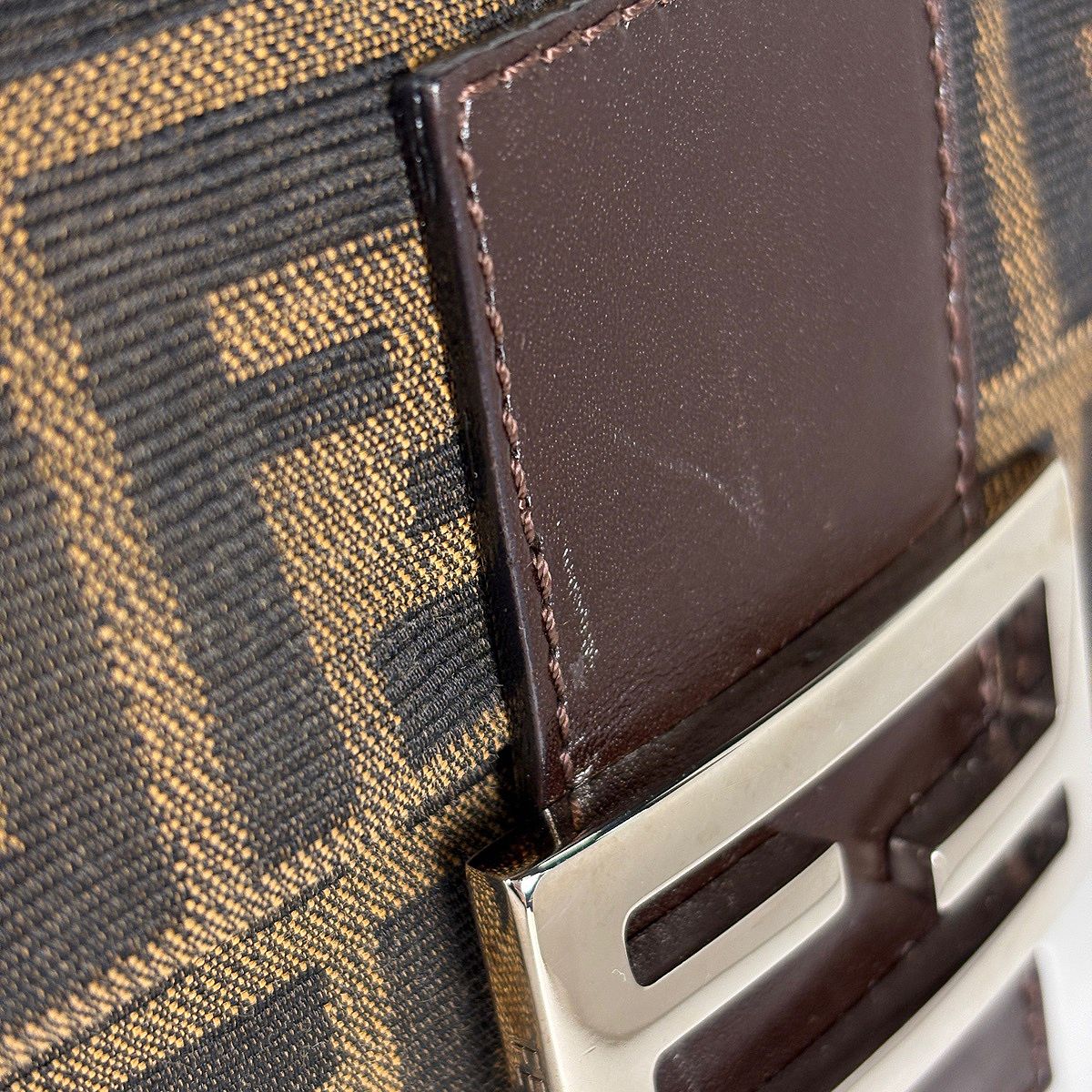Fendi Shoulder Bag Zucchini Mamma Baguette Canvas Brown — view 4