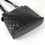 Chanel Tote CC Logo Caviar Leather Black — view 2