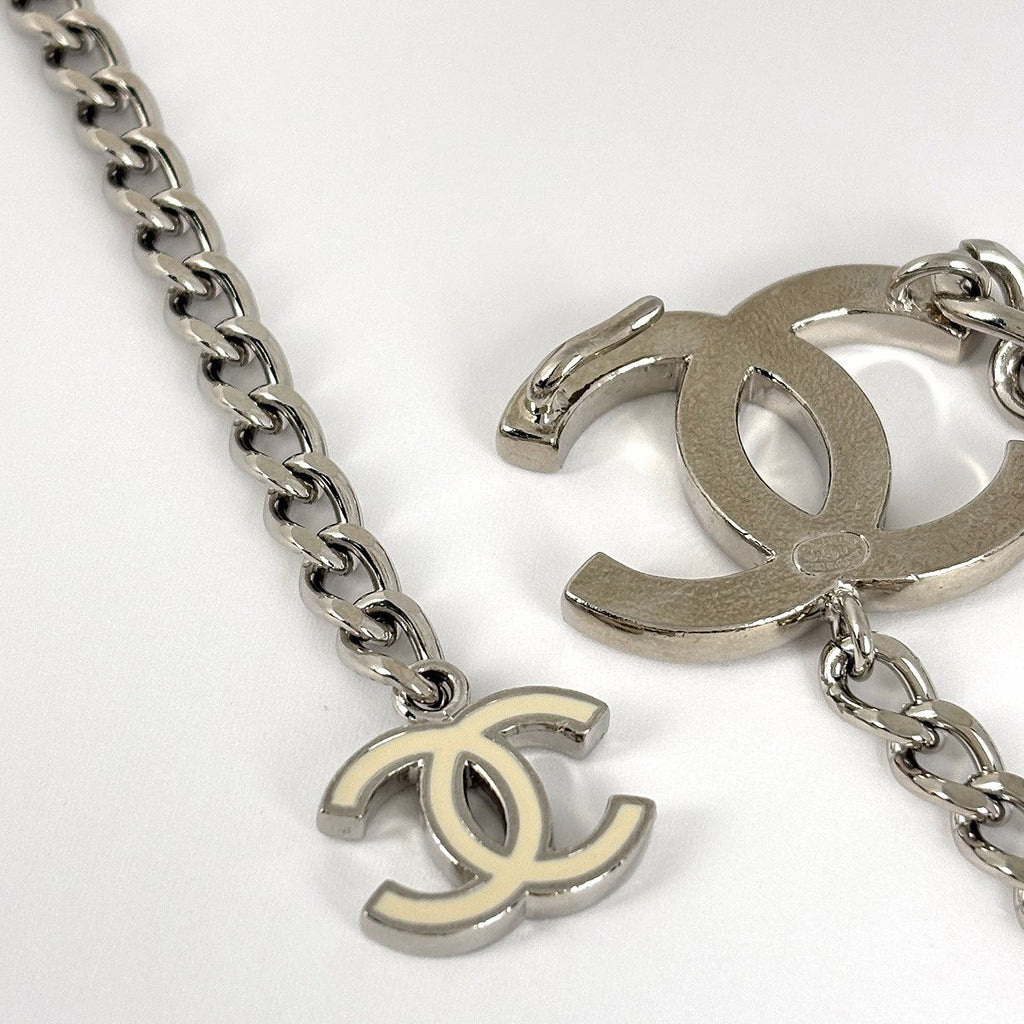 Chanel Belt CC Logo Chain 04 Metal Silver — view 3