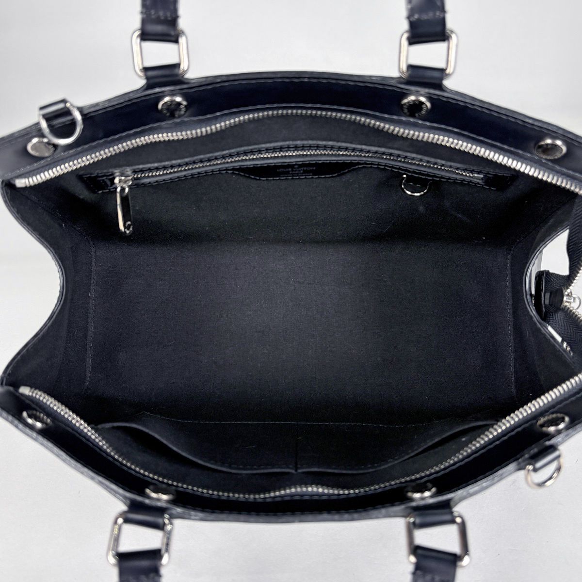 Louis Vuitton Blair MM Handbag 2-Way Epi Noir — view 8