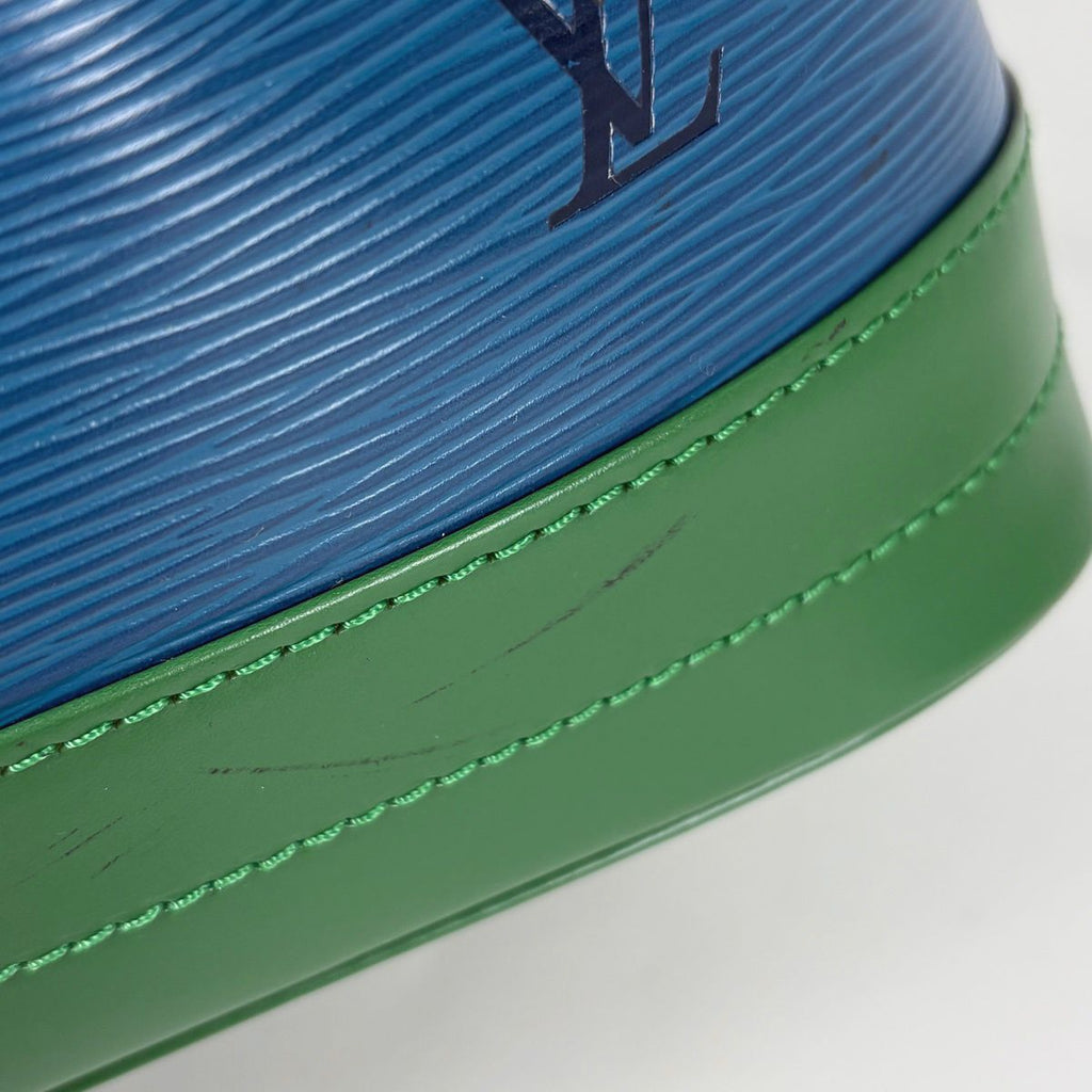 Louis Vuitton Noe Shoulder Bag Bicolor Epi Toledo Blue le Neo Green — view 4